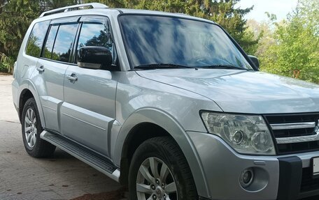 Mitsubishi Pajero IV, 2008 год, 1 690 000 рублей, 4 фотография