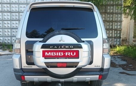 Mitsubishi Pajero IV, 2008 год, 1 690 000 рублей, 7 фотография