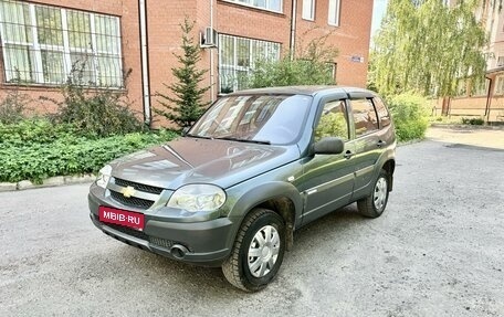 Chevrolet Niva I рестайлинг, 2011 год, 469 000 рублей, 1 фотография