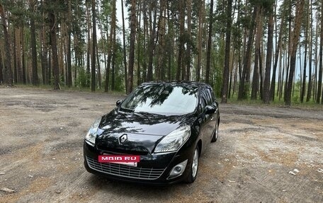 Renault Scenic III, 2009 год, 900 000 рублей, 2 фотография