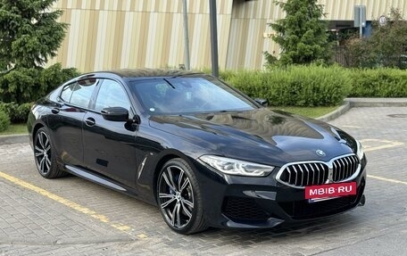 BMW 8 серия, 2021 год, 8 900 000 рублей, 4 фотография