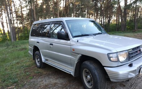 Mitsubishi Pajero III рестайлинг, 1997 год, 1 150 000 рублей, 31 фотография