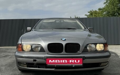 BMW 5 серия, 1998 год, 650 000 рублей, 3 фотография