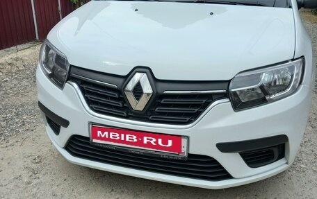 Renault Logan II, 2021 год, 880 000 рублей, 2 фотография
