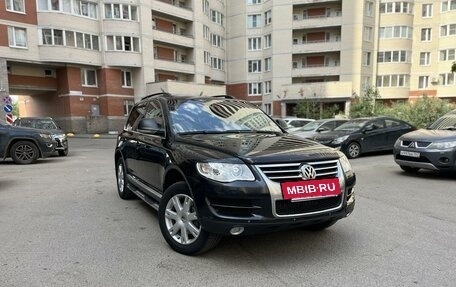 Volkswagen Touareg III, 2008 год, 1 390 000 рублей, 2 фотография