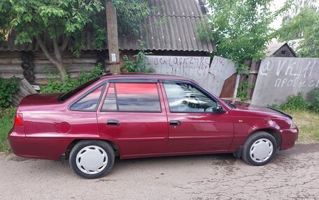 Daewoo Nexia I рестайлинг, 2011 год, 350 000 рублей, 3 фотография