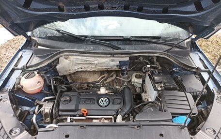 Volkswagen Tiguan I, 2011 год, 900 000 рублей, 4 фотография