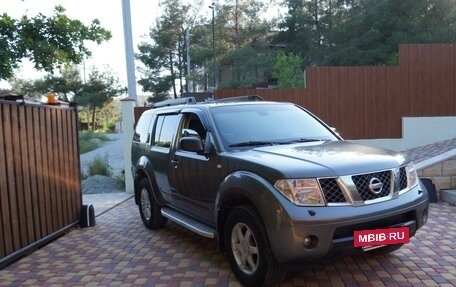 Nissan Pathfinder, 2005 год, 1 150 000 рублей, 2 фотография