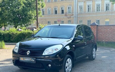 Renault Sandero I, 2013 год, 595 000 рублей, 1 фотография