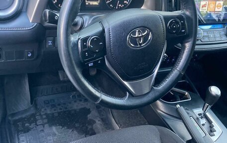 Toyota RAV4, 2018 год, 2 700 000 рублей, 7 фотография