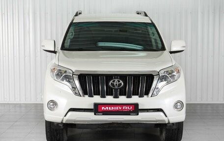 Toyota Land Cruiser Prado 150 рестайлинг 2, 2015 год, 3 658 000 рублей, 3 фотография