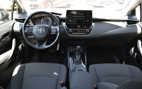 Toyota Corolla, 2021 год, 2 415 000 рублей, 6 фотография