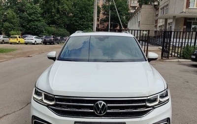 Volkswagen Tiguan II, 2021 год, 4 300 000 рублей, 1 фотография