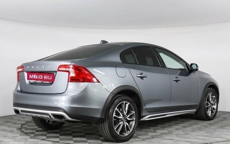 Volvo S60 Cross Country, 2017 год, 2 499 000 рублей, 5 фотография