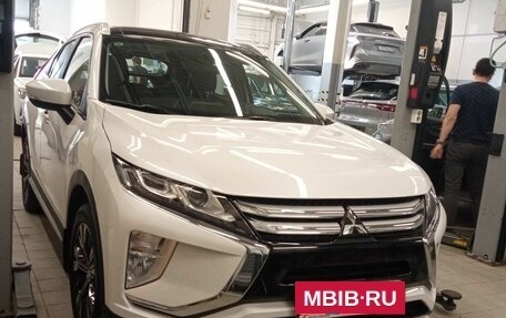 Mitsubishi Eclipse Cross, 2022 год, 2 897 550 рублей, 2 фотография