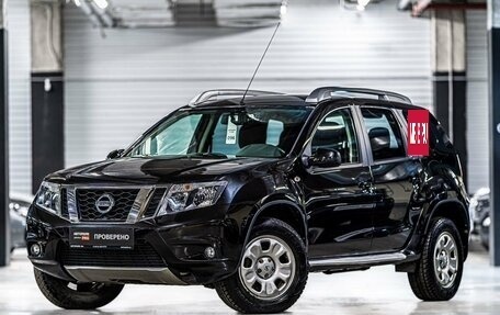 Nissan Terrano III, 2014 год, 1 439 000 рублей, 2 фотография