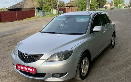 Mazda Axela, 2004 год, 650 000 рублей, 1 фотография