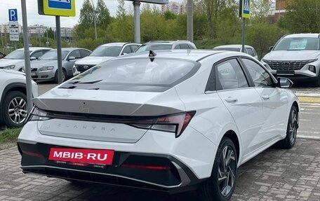 Hyundai Elantra, 2024 год, 2 550 000 рублей, 5 фотография