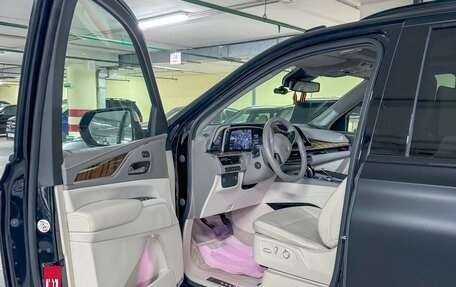 Cadillac Escalade V, 2021 год, 11 350 000 рублей, 22 фотография