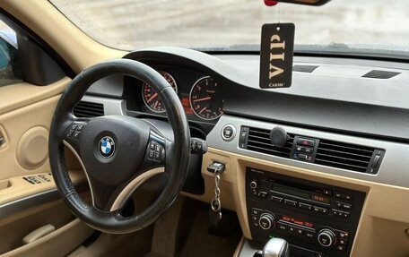 BMW 3 серия, 2008 год, 1 050 000 рублей, 15 фотография