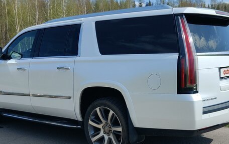 Cadillac Escalade IV, 2015 год, 4 970 000 рублей, 4 фотография