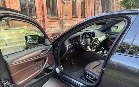 BMW 5 серия, 2019 год, 5 650 000 рублей, 19 фотография
