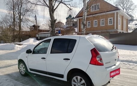 Renault Sandero I, 2012 год, 250 000 рублей, 7 фотография