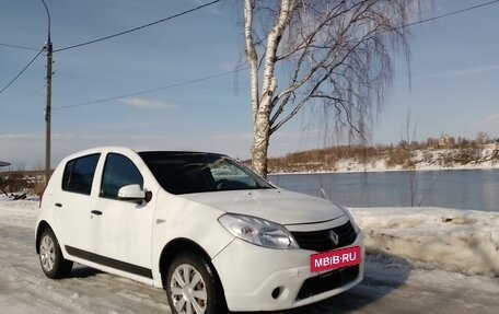 Renault Sandero I, 2012 год, 250 000 рублей, 4 фотография