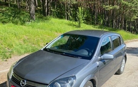 Opel Astra H, 2005 год, 600 000 рублей, 2 фотография