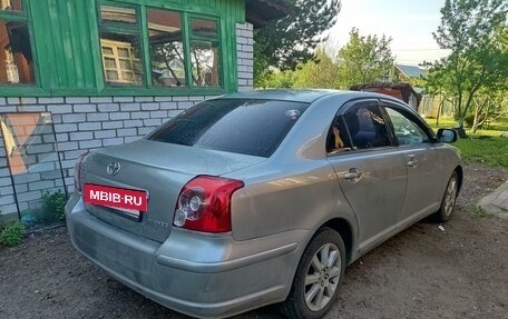 Toyota Avensis III рестайлинг, 2008 год, 1 000 000 рублей, 3 фотография