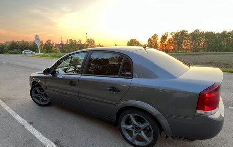 Opel Vectra C рестайлинг, 2004 год, 385 000 рублей, 12 фотография