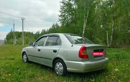 Hyundai Accent II, 2004 год, 335 000 рублей, 3 фотография