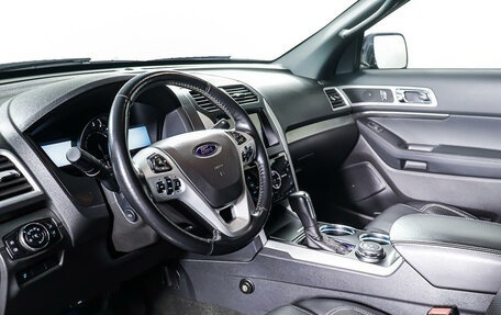 Ford Explorer VI, 2013 год, 2 598 000 рублей, 17 фотография