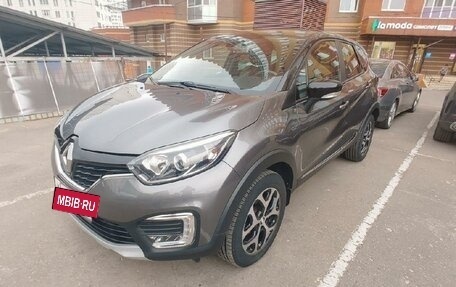 Renault Kaptur I рестайлинг, 2017 год, 1 400 000 рублей, 6 фотография