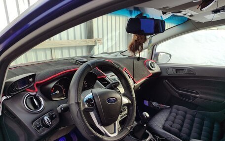 Ford Fiesta, 2016 год, 980 000 рублей, 5 фотография
