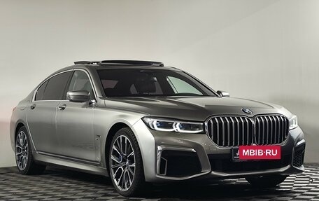 BMW 7 серия, 2019 год, 6 070 000 рублей, 3 фотография