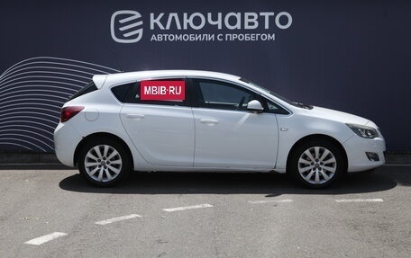 Opel Astra J, 2011 год, 770 000 рублей, 6 фотография