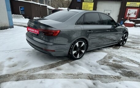 Audi A4, 2017 год, 2 800 000 рублей, 4 фотография