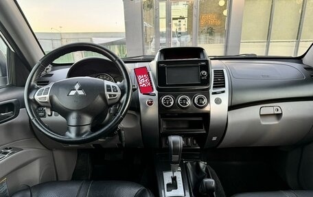 Mitsubishi Pajero Sport II рестайлинг, 2014 год, 2 250 000 рублей, 14 фотография