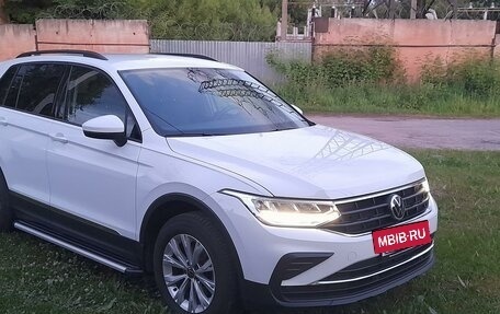 Volkswagen Tiguan II, 2021 год, 3 150 000 рублей, 3 фотография