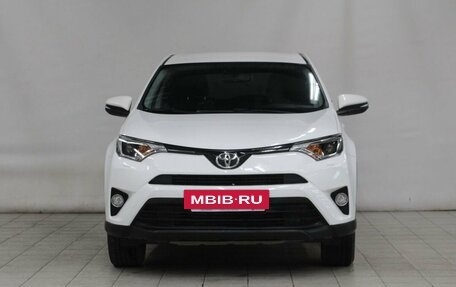 Toyota RAV4, 2018 год, 2 999 000 рублей, 2 фотография