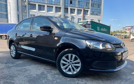 Volkswagen Polo VI (EU Market), 2013 год, 999 000 рублей, 2 фотография