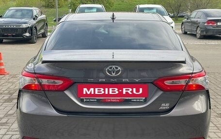 Toyota Camry, 2020 год, 2 940 000 рублей, 6 фотография