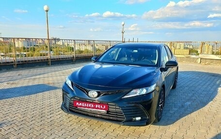 Toyota Camry, 2021 год, 3 799 000 рублей, 3 фотография