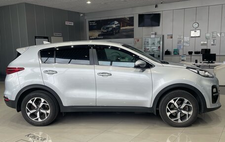 KIA Sportage IV рестайлинг, 2020 год, 2 699 000 рублей, 4 фотография