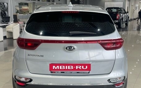 KIA Sportage IV рестайлинг, 2020 год, 2 699 000 рублей, 6 фотография