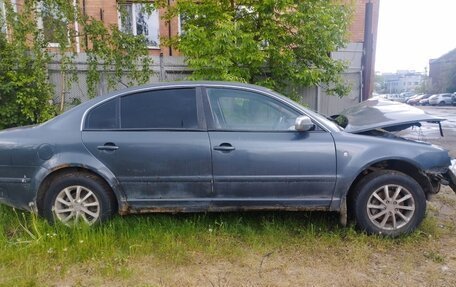 Skoda Superb III рестайлинг, 2004 год, 150 000 рублей, 2 фотография