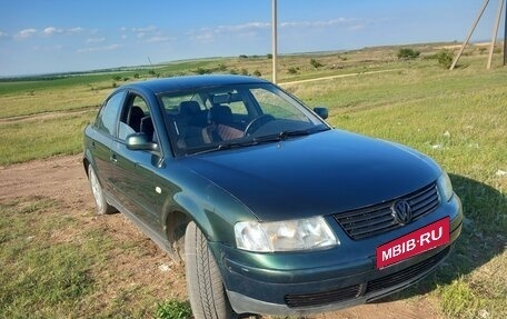 Volkswagen Passat B5+ рестайлинг, 1998 год, 330 000 рублей, 1 фотография