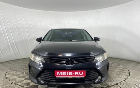 Toyota Camry, 2016 год, 1 890 000 рублей, 2 фотография