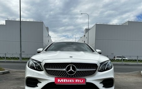 Mercedes-Benz E-Класс, 2020 год, 6 100 000 рублей, 5 фотография